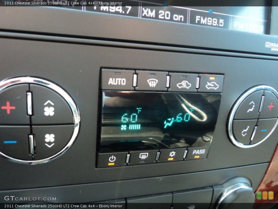 Ebony Interior Controls for the 2011 Chevrolet Silverado 2500HD LTZ Crew Cab 4x4 #53787541