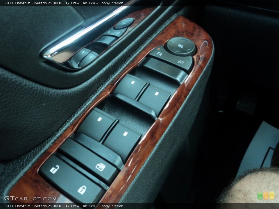 Ebony Interior Controls for the 2011 Chevrolet Silverado 2500HD LTZ Crew Cab 4x4 #53787589