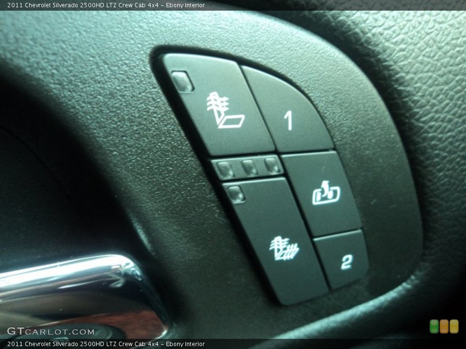 Ebony Interior Controls for the 2011 Chevrolet Silverado 2500HD LTZ Crew Cab 4x4 #53787601