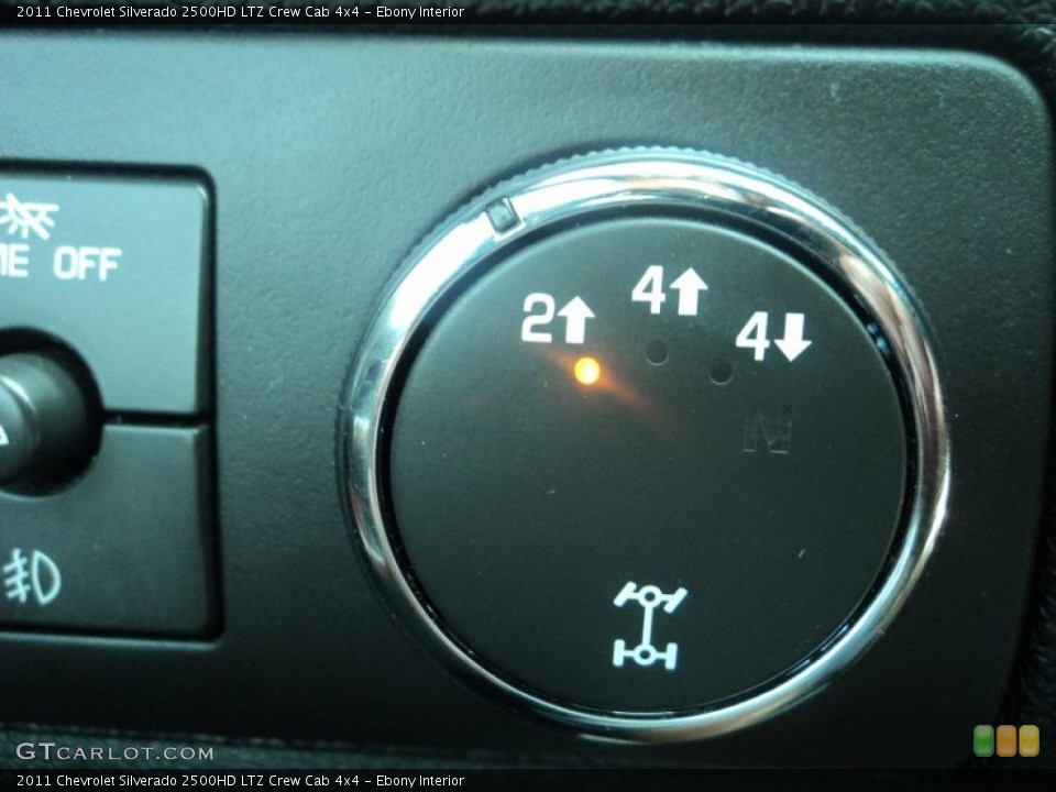 Ebony Interior Controls for the 2011 Chevrolet Silverado 2500HD LTZ Crew Cab 4x4 #53787613
