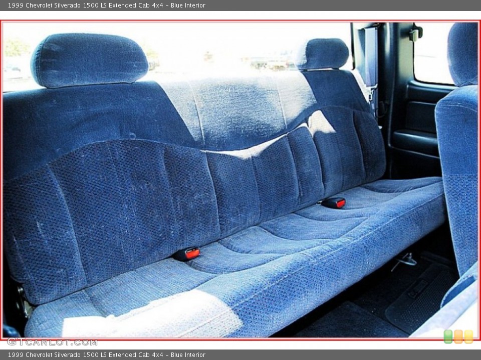 Blue Interior Photo for the 1999 Chevrolet Silverado 1500 LS Extended Cab 4x4 #53798182
