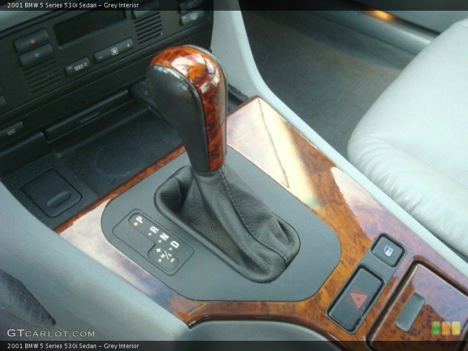 Grey Interior Transmission for the 2001 BMW 5 Series 530i Sedan #53803627
