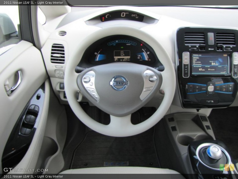 Light Gray Interior Controls for the 2011 Nissan LEAF SL #53804614