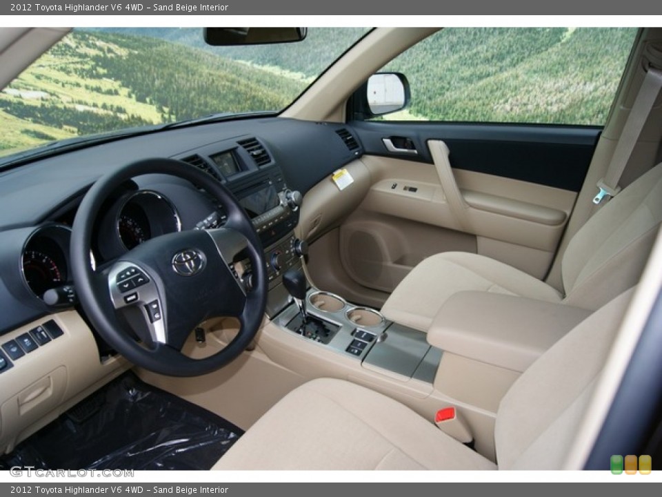 Sand Beige Interior Photo for the 2012 Toyota Highlander V6 4WD #53809792
