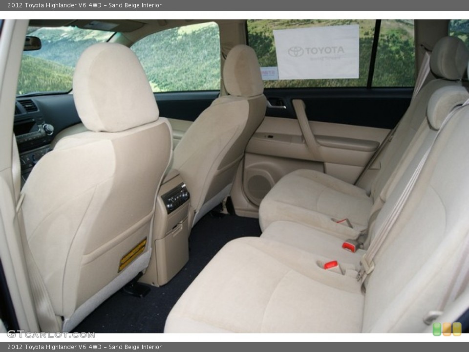 Sand Beige Interior Photo for the 2012 Toyota Highlander V6 4WD #53809801