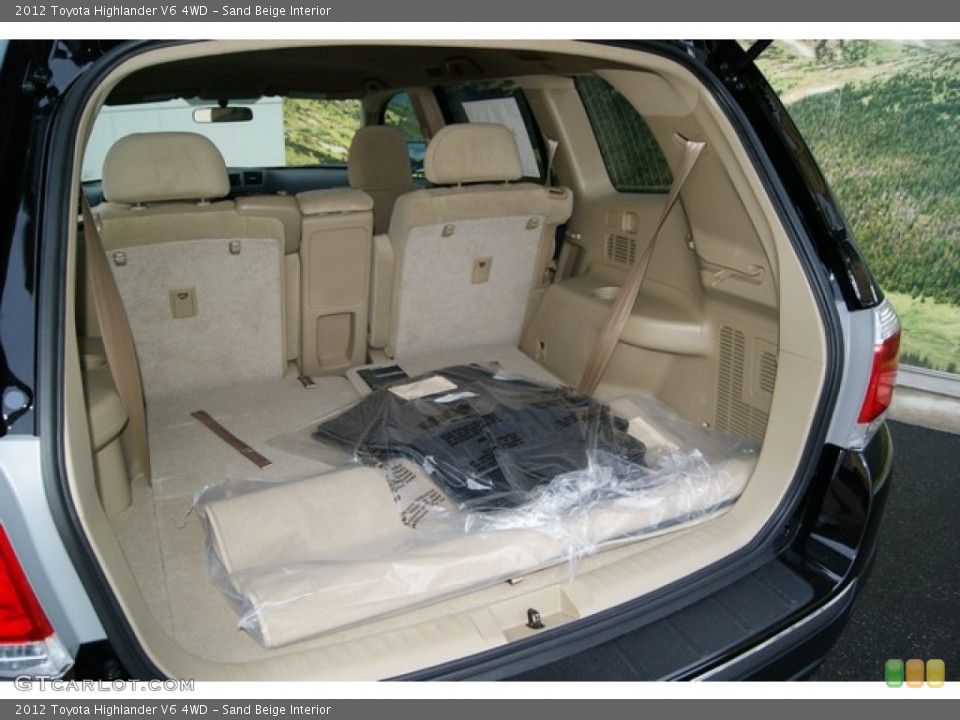 Sand Beige Interior Trunk for the 2012 Toyota Highlander V6 4WD #53809807