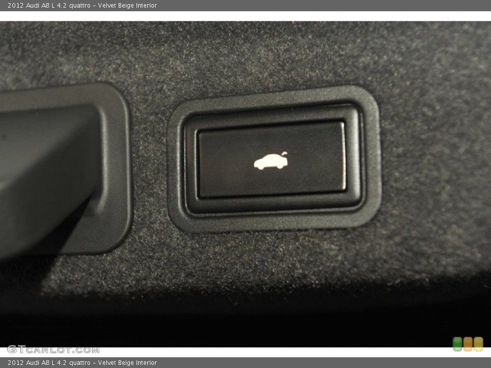 Velvet Beige Interior Controls for the 2012 Audi A8 L 4.2 quattro #53813059