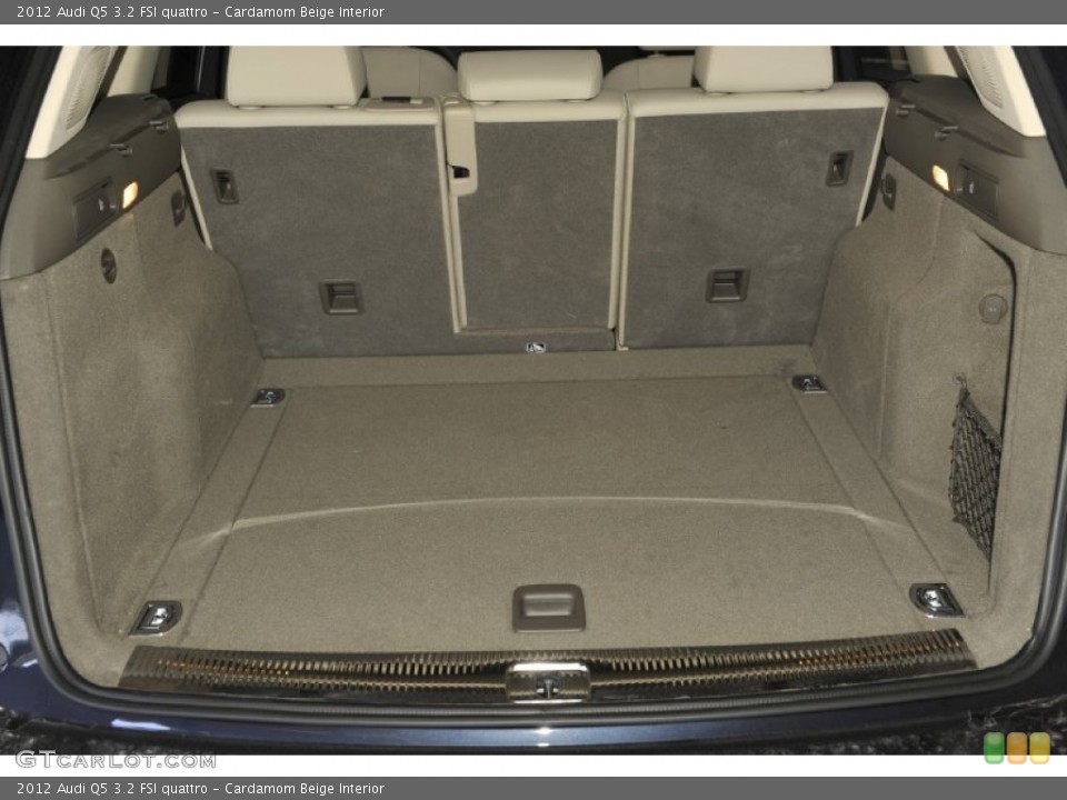 Cardamom Beige Interior Trunk for the 2012 Audi Q5 3.2 FSI quattro #53815565