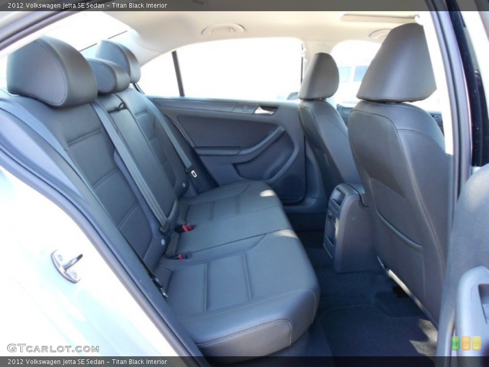 Titan Black Interior Photo for the 2012 Volkswagen Jetta SE Sedan #53817908