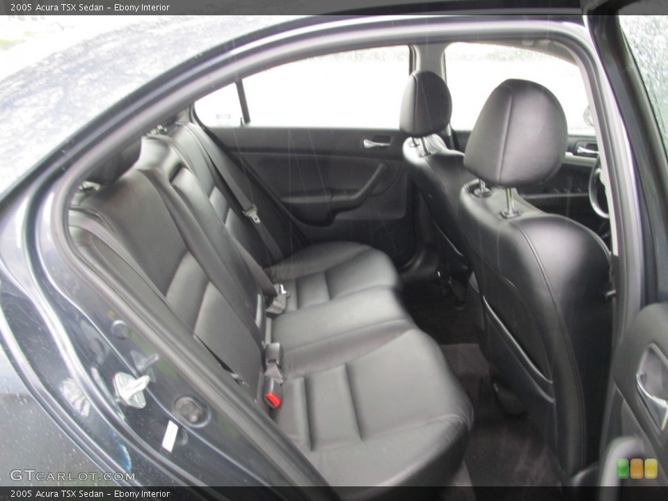 Ebony Interior Photo for the 2005 Acura TSX Sedan #53820665