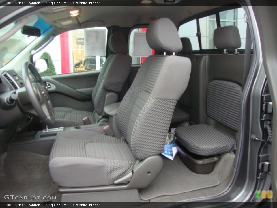 Graphite Interior Photo for the 2009 Nissan Frontier SE King Cab 4x4 #53829479