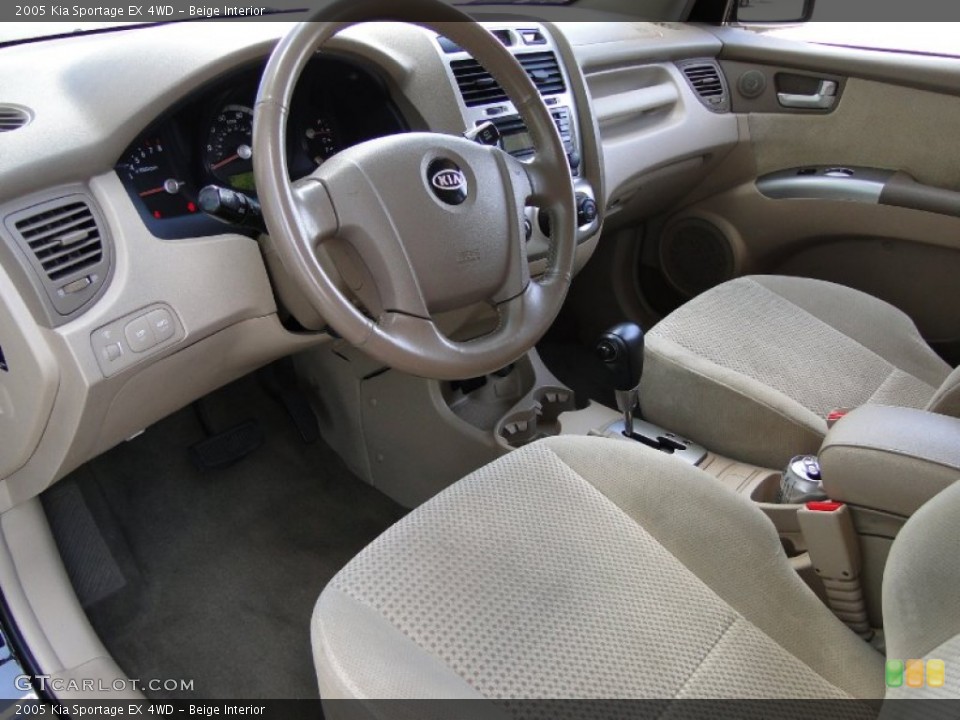 Beige Interior Photo for the 2005 Kia Sportage EX 4WD #53830295
