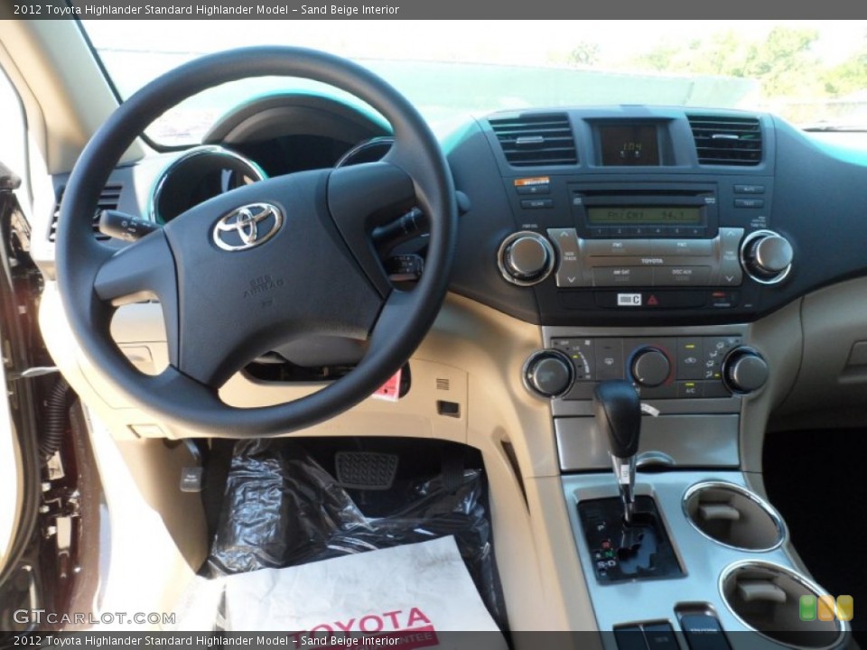 Sand Beige Interior Controls for the 2012 Toyota Highlander  #53836141