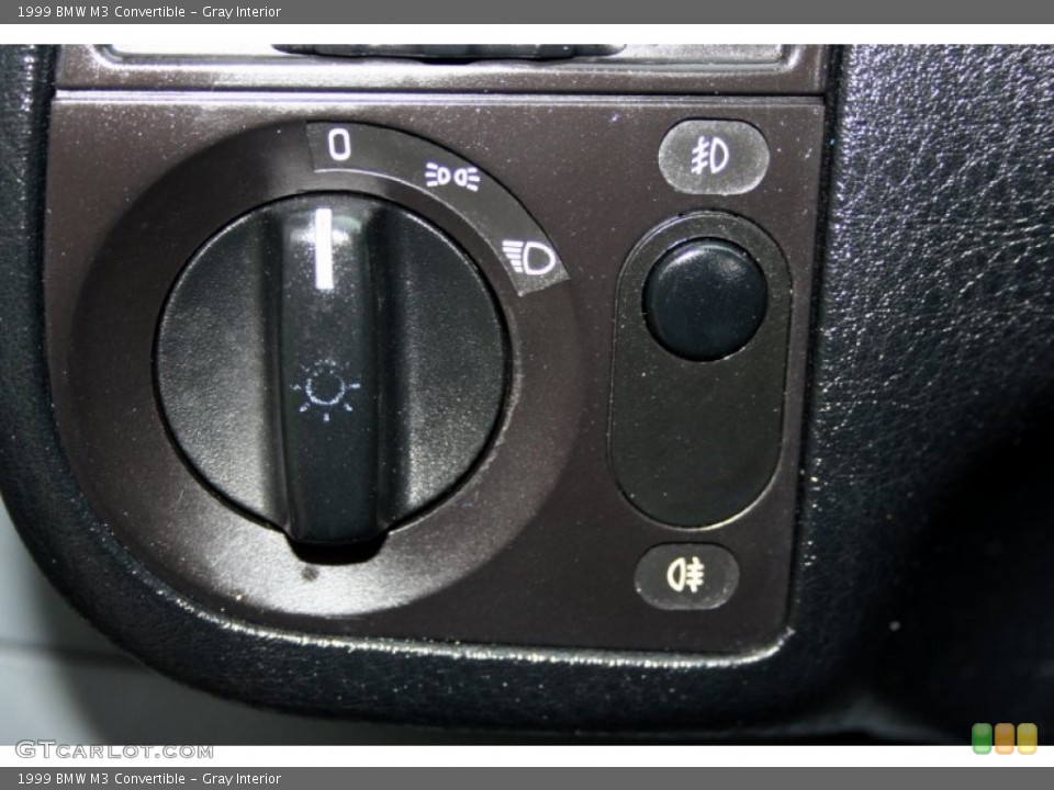 Gray Interior Controls for the 1999 BMW M3 Convertible #53840391