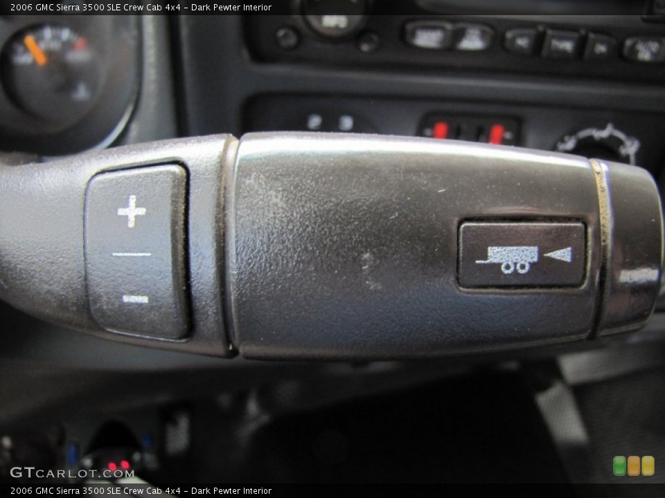 Dark Pewter Interior Controls for the 2006 GMC Sierra 3500 SLE Crew Cab 4x4 #53841351