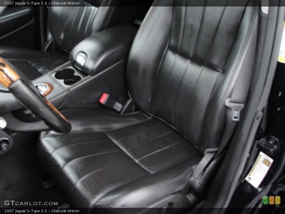 Charcoal Interior Photo for the 2007 Jaguar S-Type 3.0 #53842155