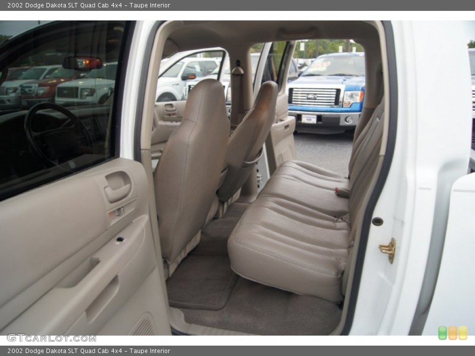 Taupe Interior Photo for the 2002 Dodge Dakota SLT Quad Cab 4x4 #53844249