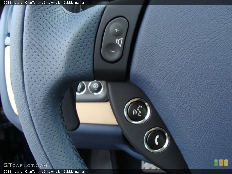 Sabbia Interior Controls for the 2012 Maserati GranTurismo S Automatic #53846565