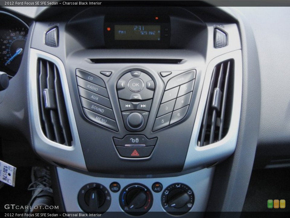 Charcoal Black Interior Controls for the 2012 Ford Focus SE SFE Sedan #53861740