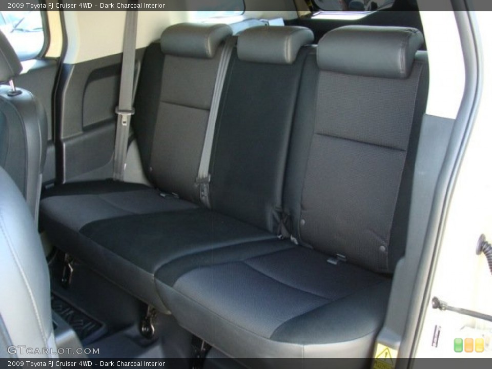Dark Charcoal Interior Photo for the 2009 Toyota FJ Cruiser 4WD #53863432