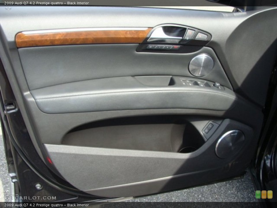 Black Interior Door Panel for the 2009 Audi Q7 4.2 Prestige quattro #53863891