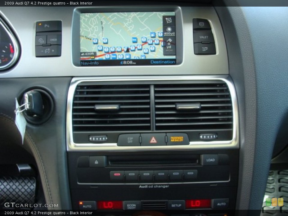 Black Interior Navigation for the 2009 Audi Q7 4.2 Prestige quattro #53863939