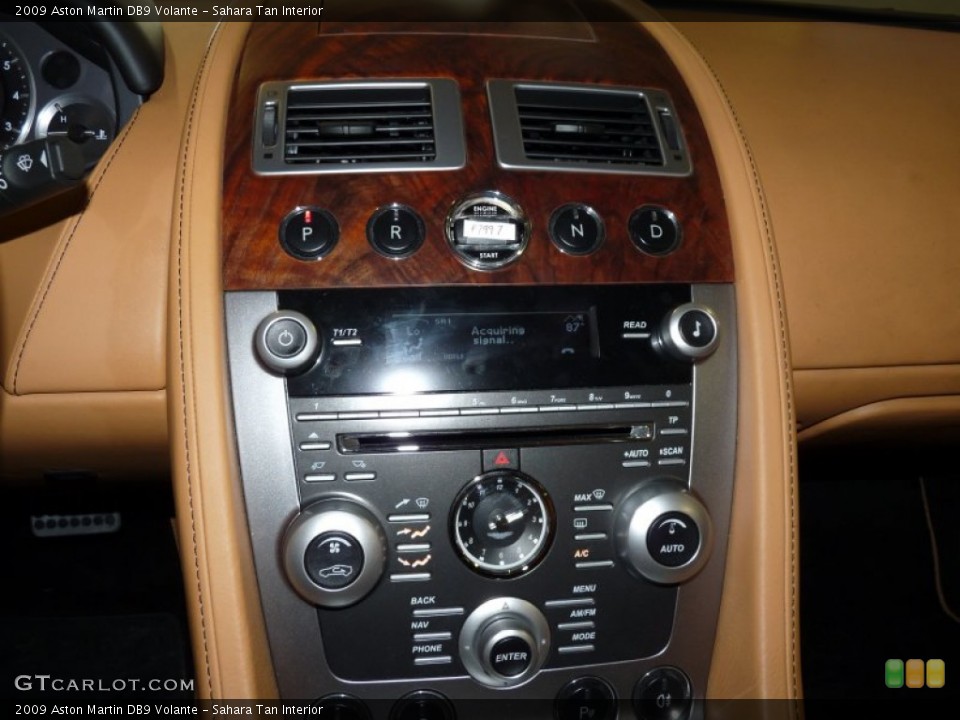 Sahara Tan Interior Controls for the 2009 Aston Martin DB9 Volante #53866951