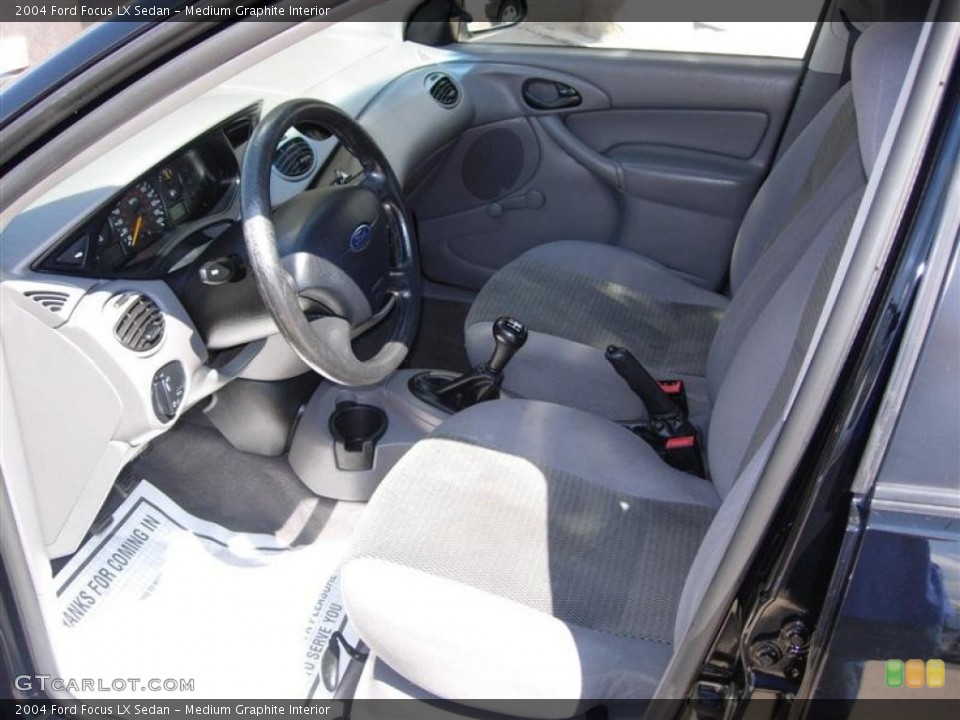 Medium Graphite Interior Photo for the 2004 Ford Focus LX Sedan #53881466