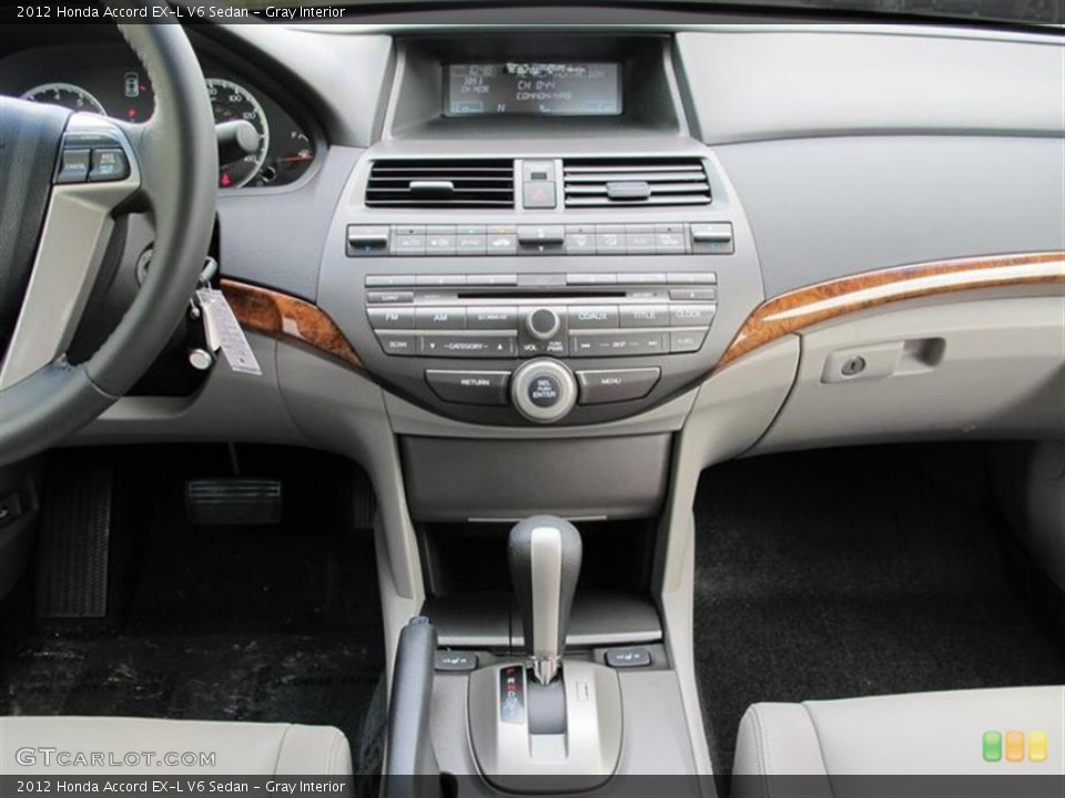 Gray Interior Controls for the 2012 Honda Accord EX-L V6 Sedan #53881815