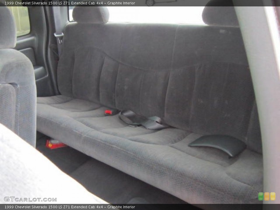 Graphite Interior Photo for the 1999 Chevrolet Silverado 1500 LS Z71 Extended Cab 4x4 #53885057
