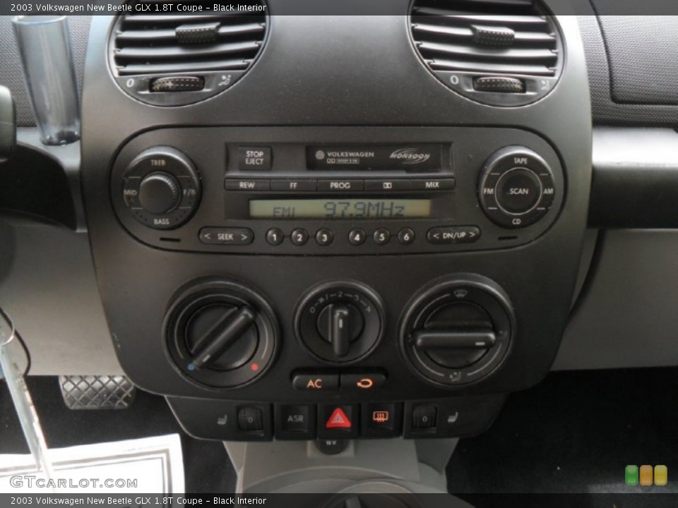 Black Interior Controls for the 2003 Volkswagen New Beetle GLX 1.8T Coupe #53891351