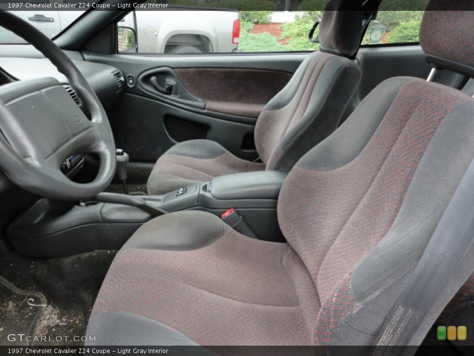 Light Gray Interior Photo for the 1997 Chevrolet Cavalier Z24 Coupe #53894008