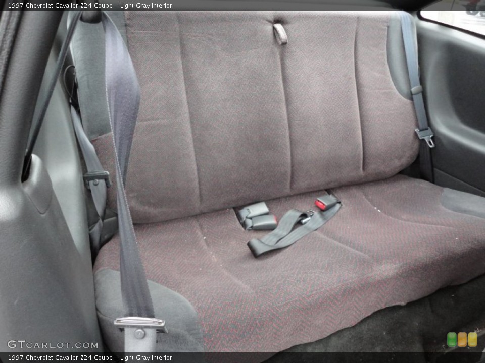 Light Gray Interior Photo for the 1997 Chevrolet Cavalier Z24 Coupe #53894045
