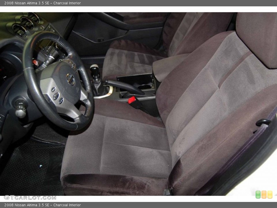 Charcoal Interior Photo for the 2008 Nissan Altima 3.5 SE #53901263