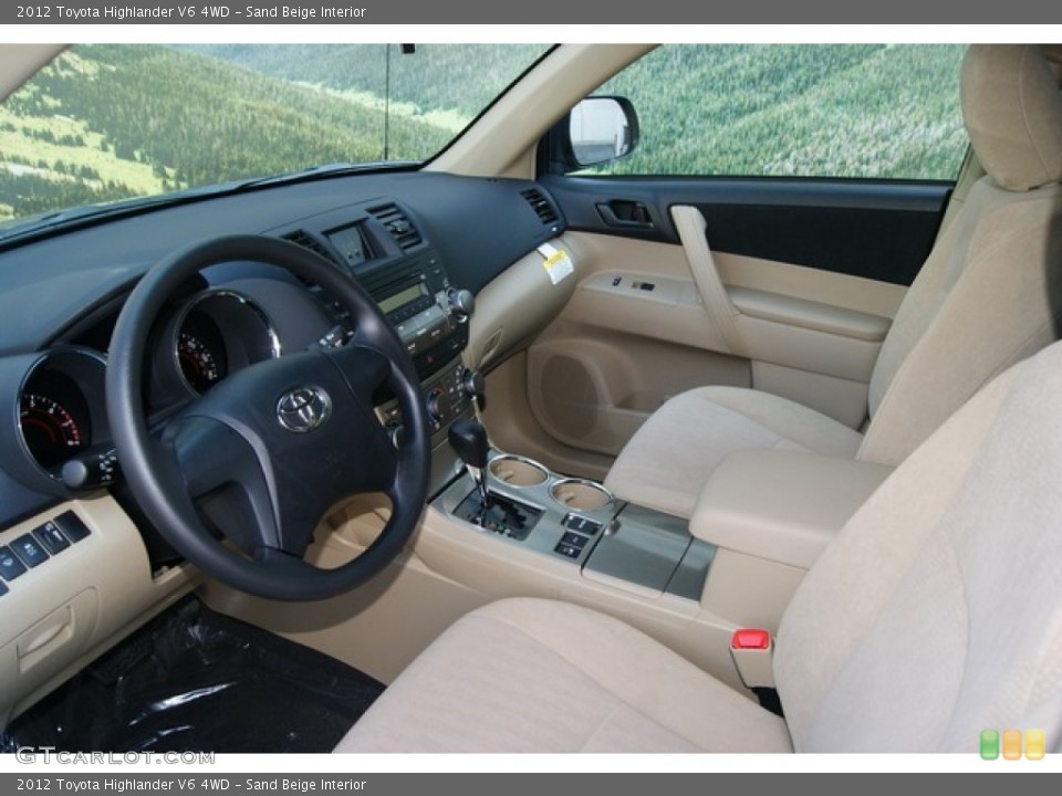 Sand Beige Interior Photo for the 2012 Toyota Highlander V6 4WD #53907283