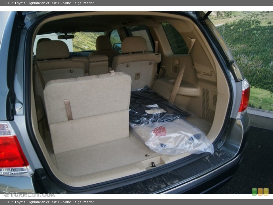 Sand Beige Interior Trunk for the 2012 Toyota Highlander V6 4WD #53907337