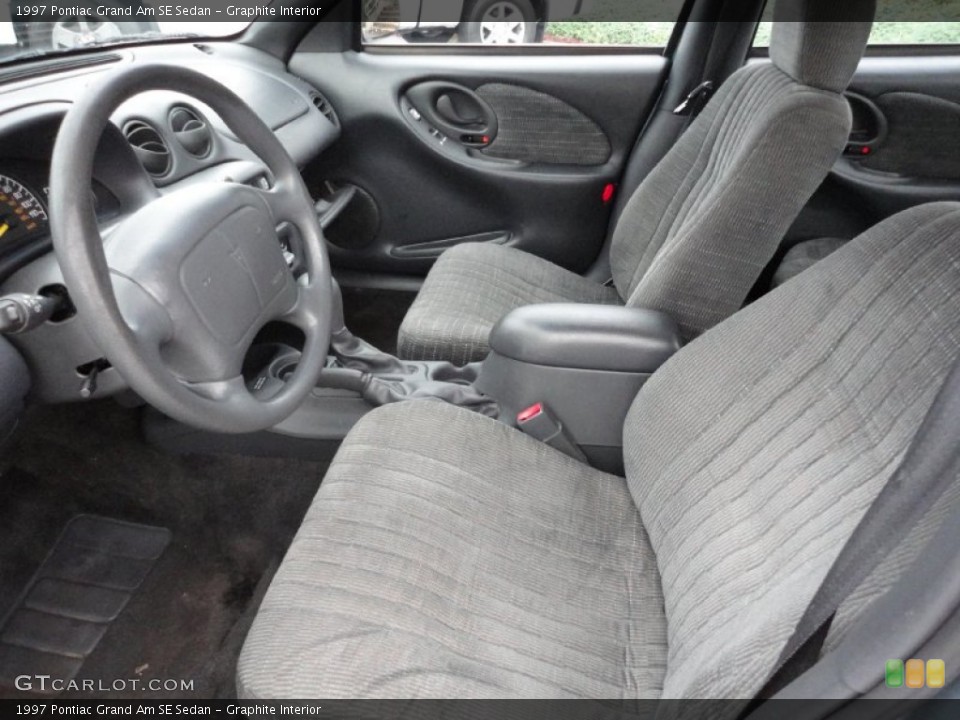 Graphite Interior Photo for the 1997 Pontiac Grand Am SE Sedan #53907481