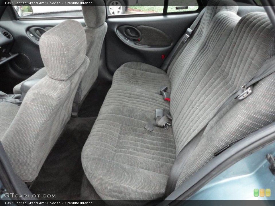 Graphite Interior Photo for the 1997 Pontiac Grand Am SE Sedan #53907502