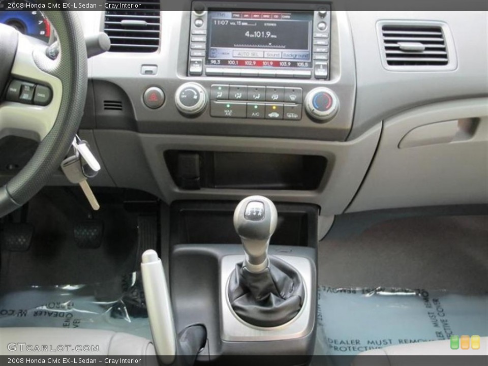 Gray Interior Controls for the 2008 Honda Civic EX-L Sedan #53913424