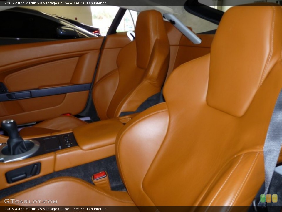 Kestrel Tan Interior Photo for the 2006 Aston Martin V8 Vantage Coupe #53913739