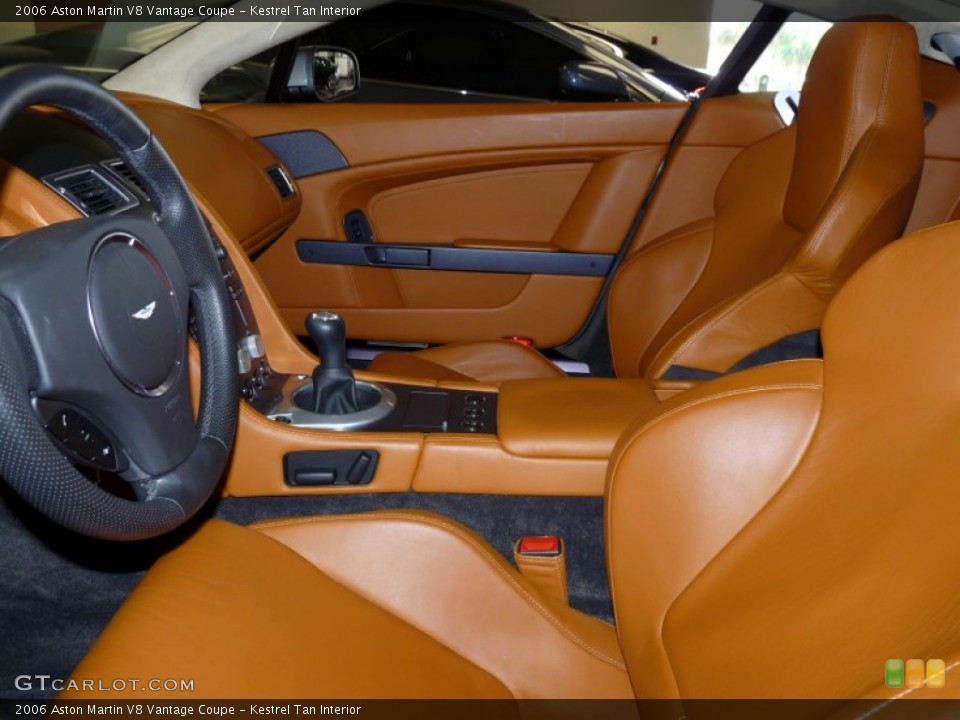 Kestrel Tan Interior Photo for the 2006 Aston Martin V8 Vantage Coupe #53913745