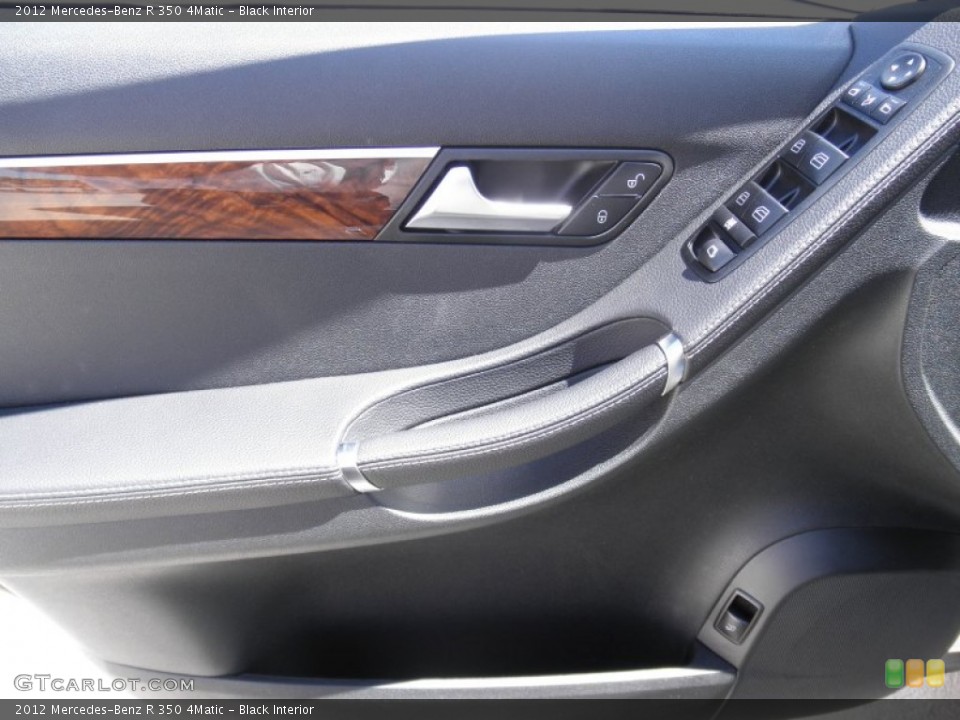 Black Interior Door Panel for the 2012 Mercedes-Benz R 350 4Matic #53915641