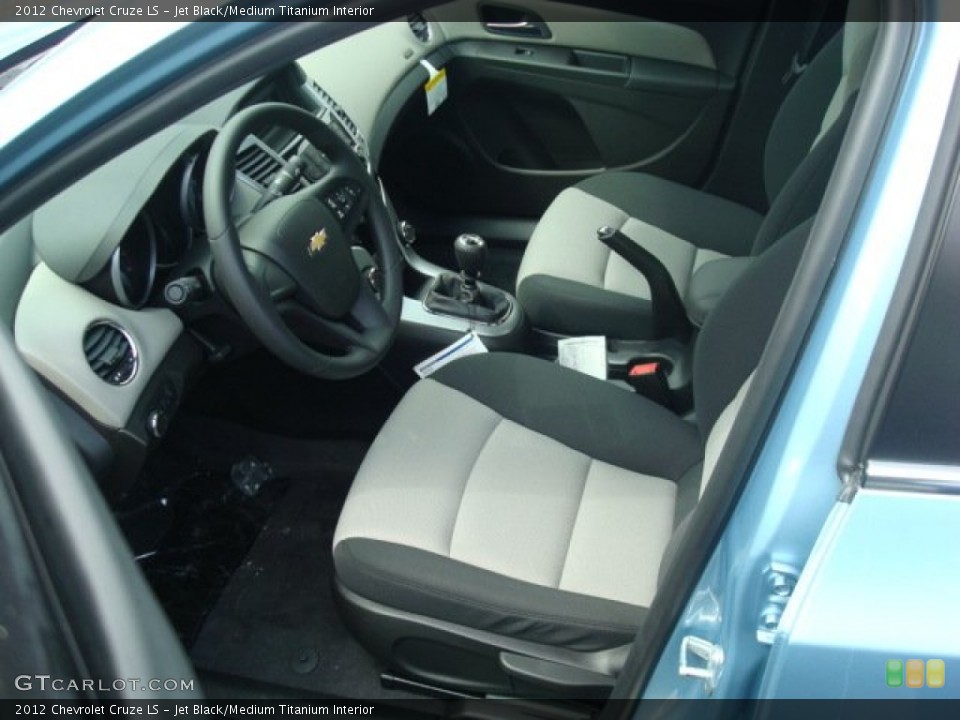 Jet Black/Medium Titanium Interior Photo for the 2012 Chevrolet Cruze LS #53928454