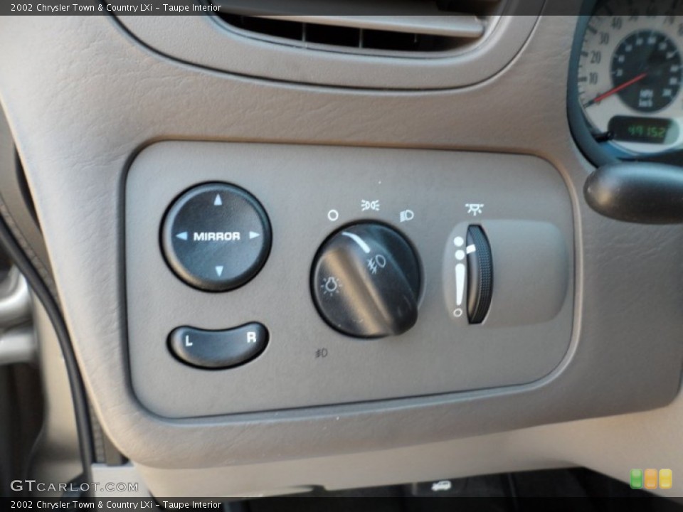 Taupe Interior Controls for the 2002 Chrysler Town & Country LXi #53937521