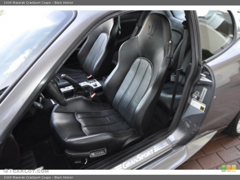 Black Interior Photo for the 2006 Maserati GranSport Coupe #53937886