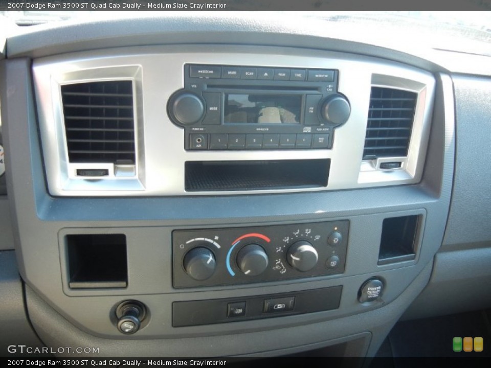 Medium Slate Gray Interior Controls for the 2007 Dodge Ram 3500 ST Quad Cab Dually #53937901