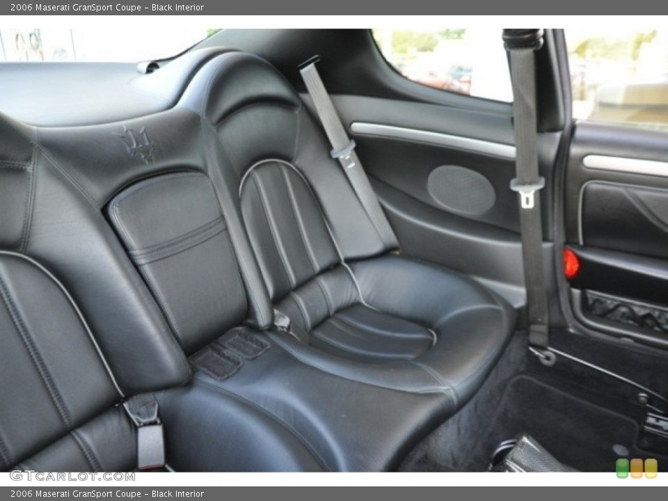 Black Interior Photo for the 2006 Maserati GranSport Coupe #53937946