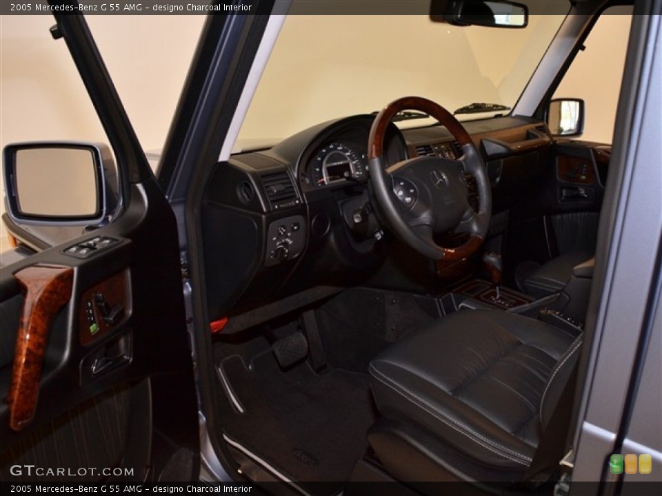 designo Charcoal Interior Photo for the 2005 Mercedes-Benz G 55 AMG #53938075