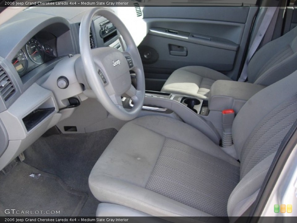 Medium Slate Gray Interior Photo for the 2006 Jeep Grand Cherokee Laredo 4x4 #53939380