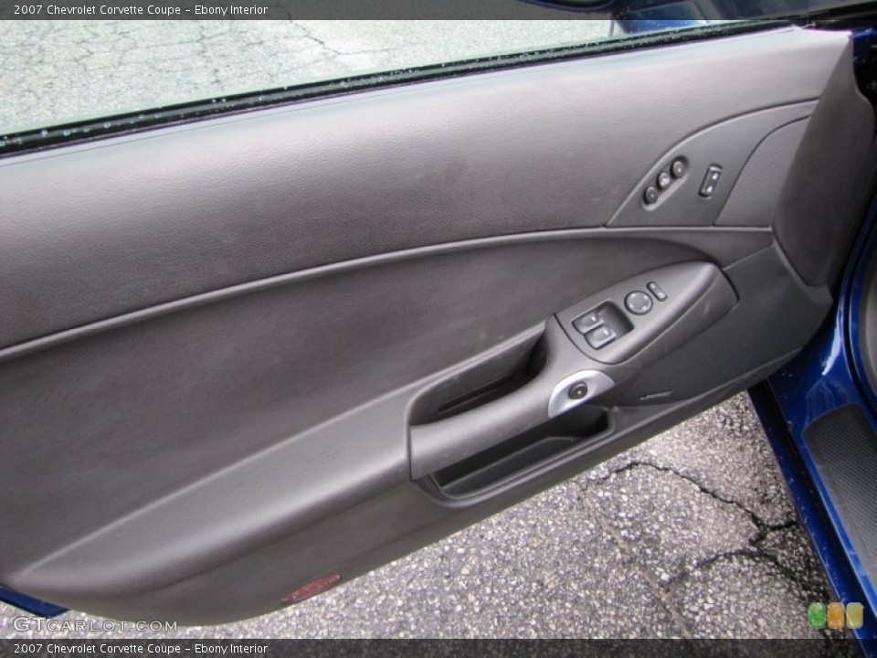 Ebony Interior Door Panel for the 2007 Chevrolet Corvette Coupe #53939908